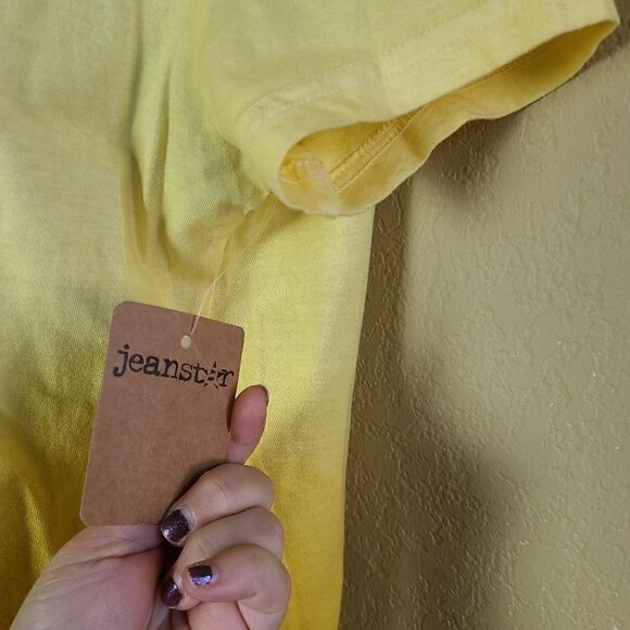 NWT Jeanstar Ombre T-shirt  - Picture 4 of 7